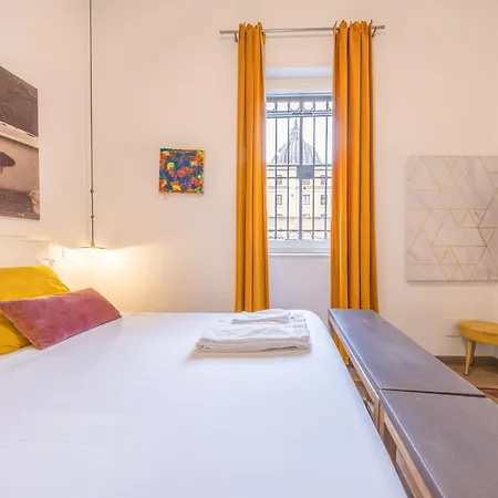 La Vaticana - Saint Peters View - *